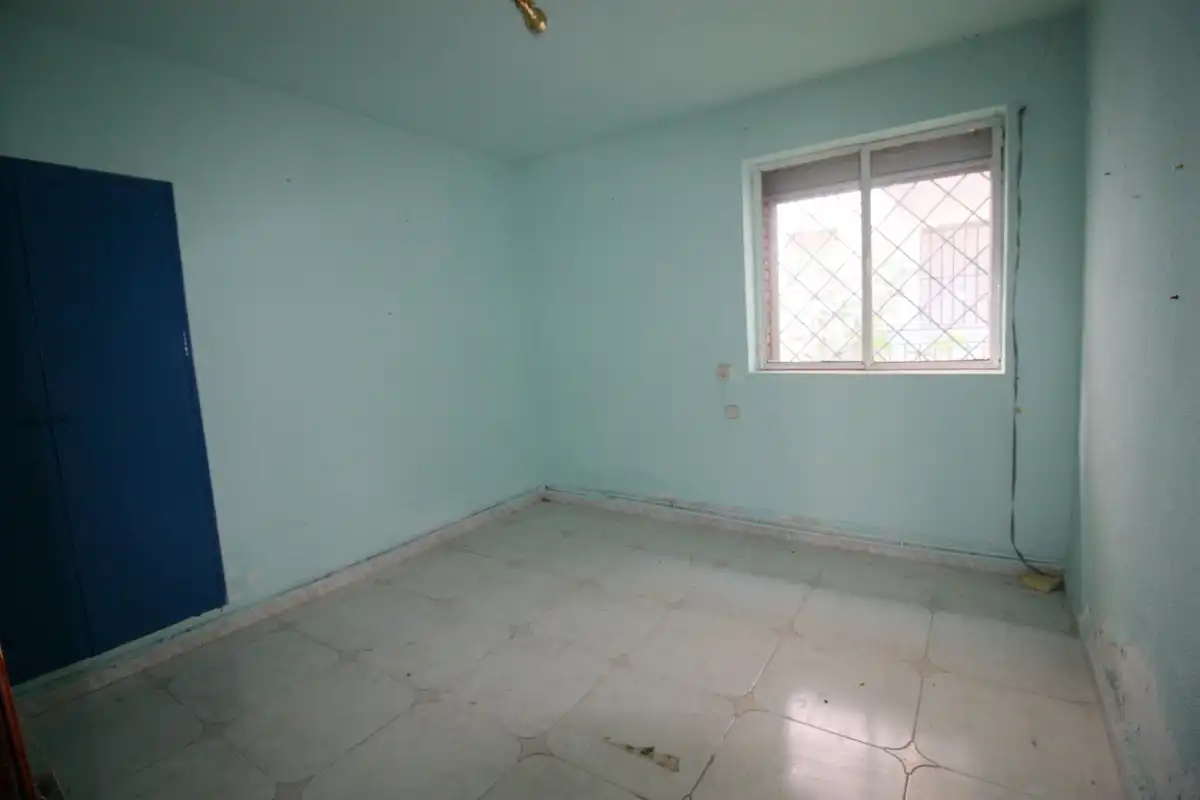 Dormitori de Casa o xalet en venda en Lanzahíta amb Jardí privat