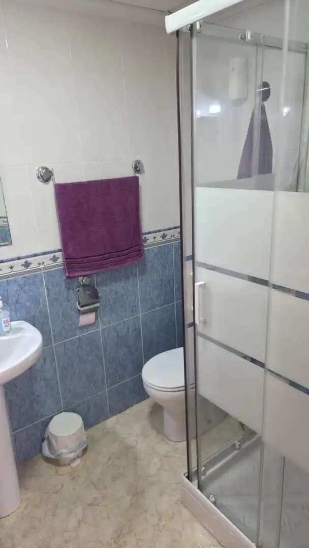 Bathroom of Attic for sale in Guardamar del Segura  with Air Conditioner, Terrace and Storage room