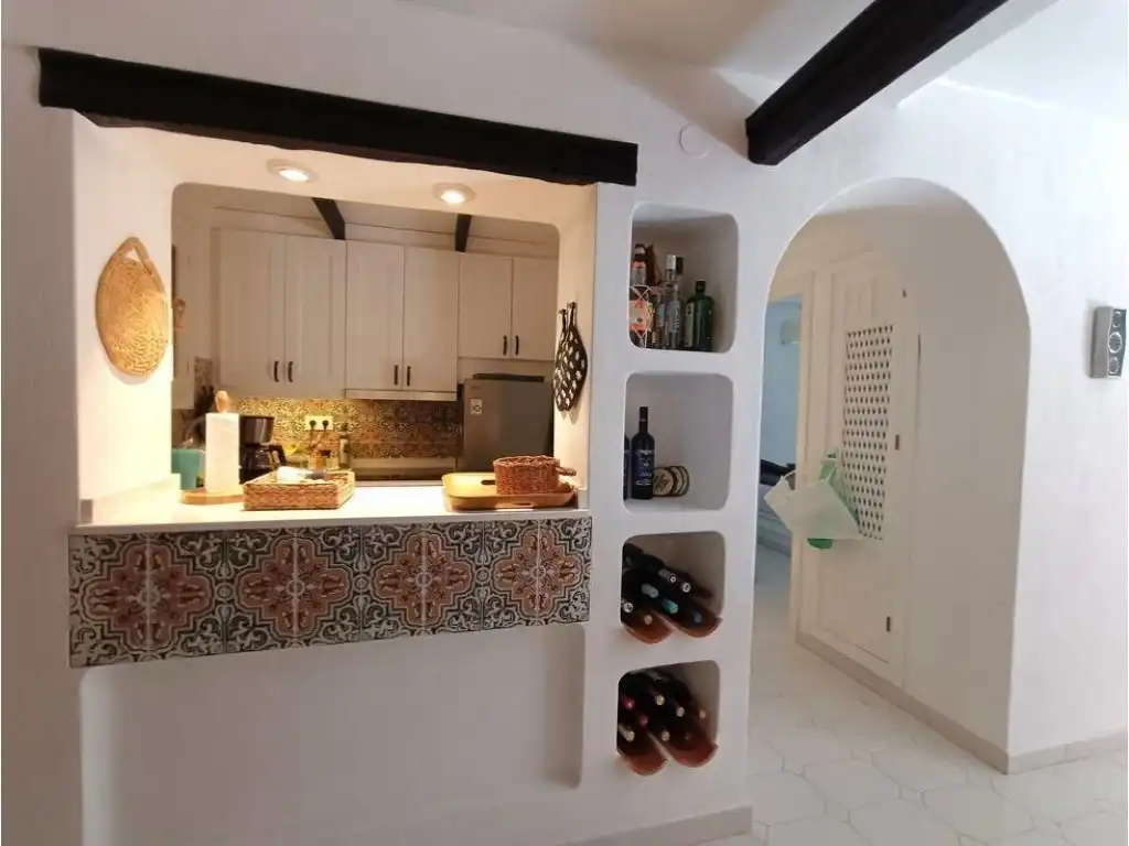 Küche von Wohnungen zum Verkauf in Torrevieja mit Klimaanlage und Privatgarten