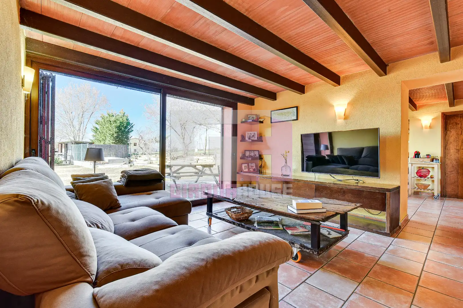 Sala d'estar de Casa o xalet en venda en Sant Andreu Salou amb Aire condicionat, Calefacció i Jardí privat