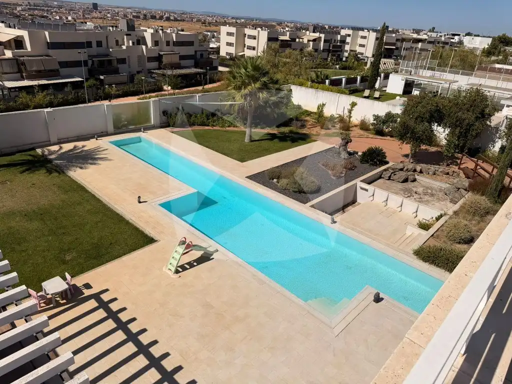 Piscina de Casa o chalet en venta en Badajoz con Aire acondicionado, Terraza y Piscina