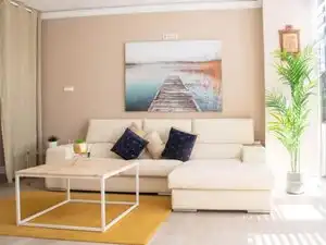 Sala d'estar de Pis de lloguer en Málaga amb Aire condicionat, Calefacció i Jardí privat