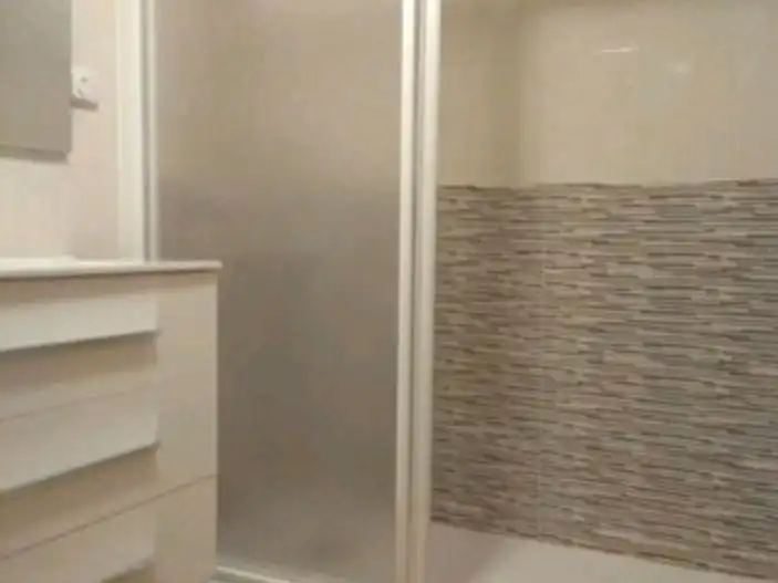 Bathroom of Flat for rent in Baiona, Pontevedra