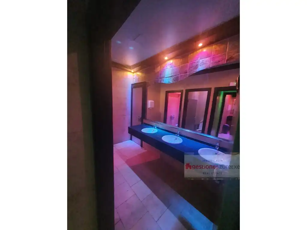 Bathroom of Commercial properties for sale in Bilbao 