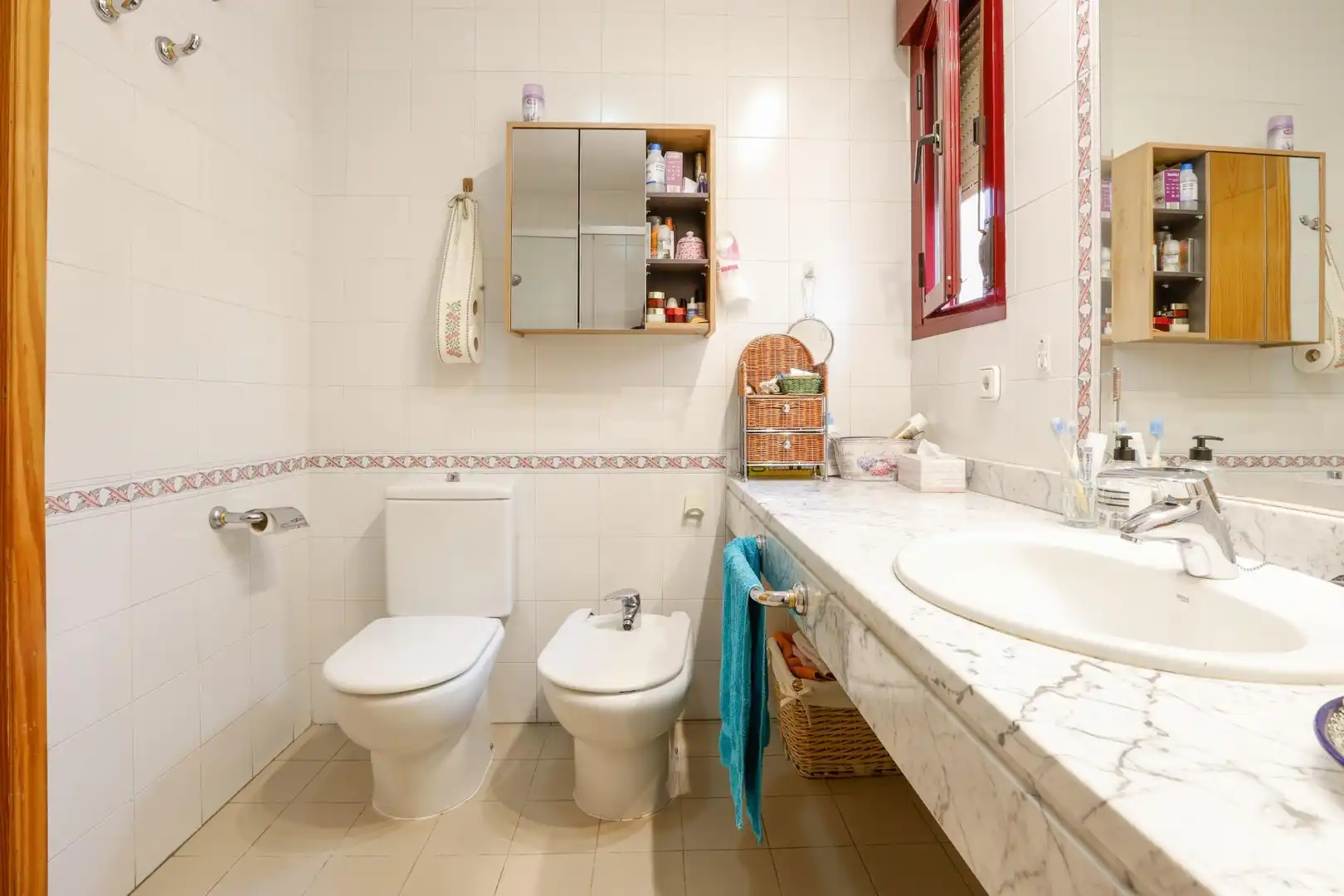 Baño de Casa o chalet en venta en Valdemoro con Calefacción, Jardín privado y Terraza