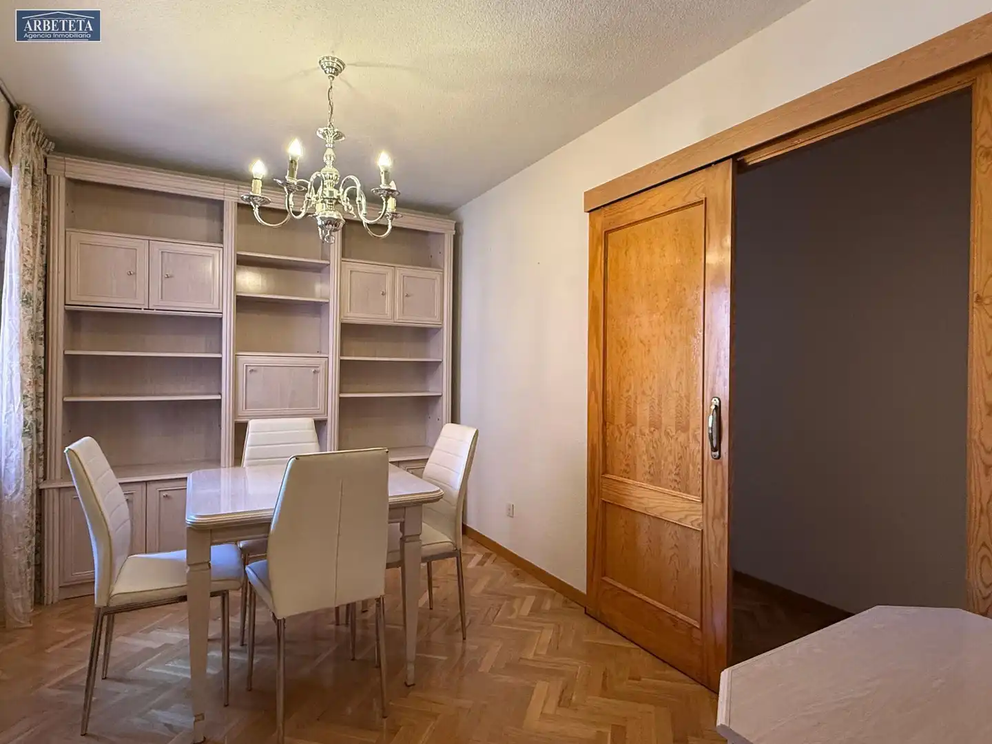 Esszimmer von Wohnung zur Miete in Guadalajara mit Parkett