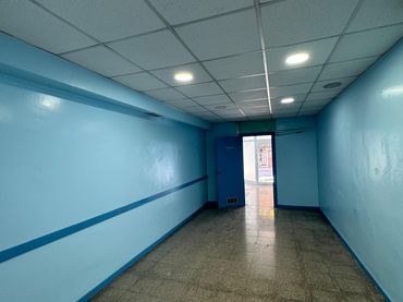 Local comercial en venta en Carrer de Prat de la Riba
