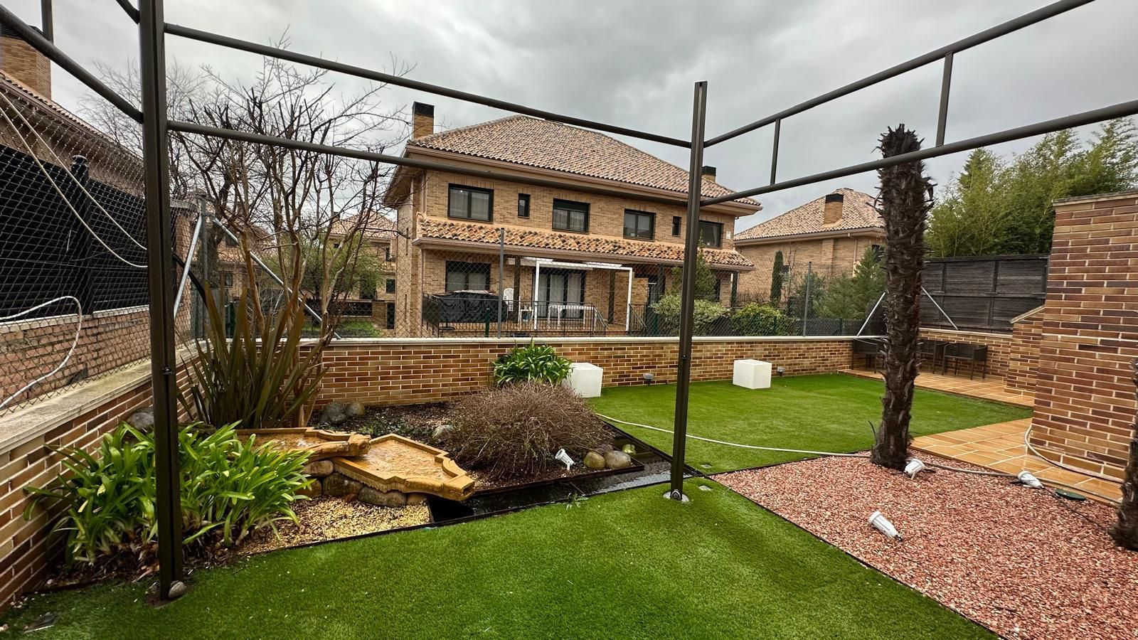 Terrace of House or chalet for sale in Villaviciosa de Odón  with Air Conditioner, Heating and Private garden