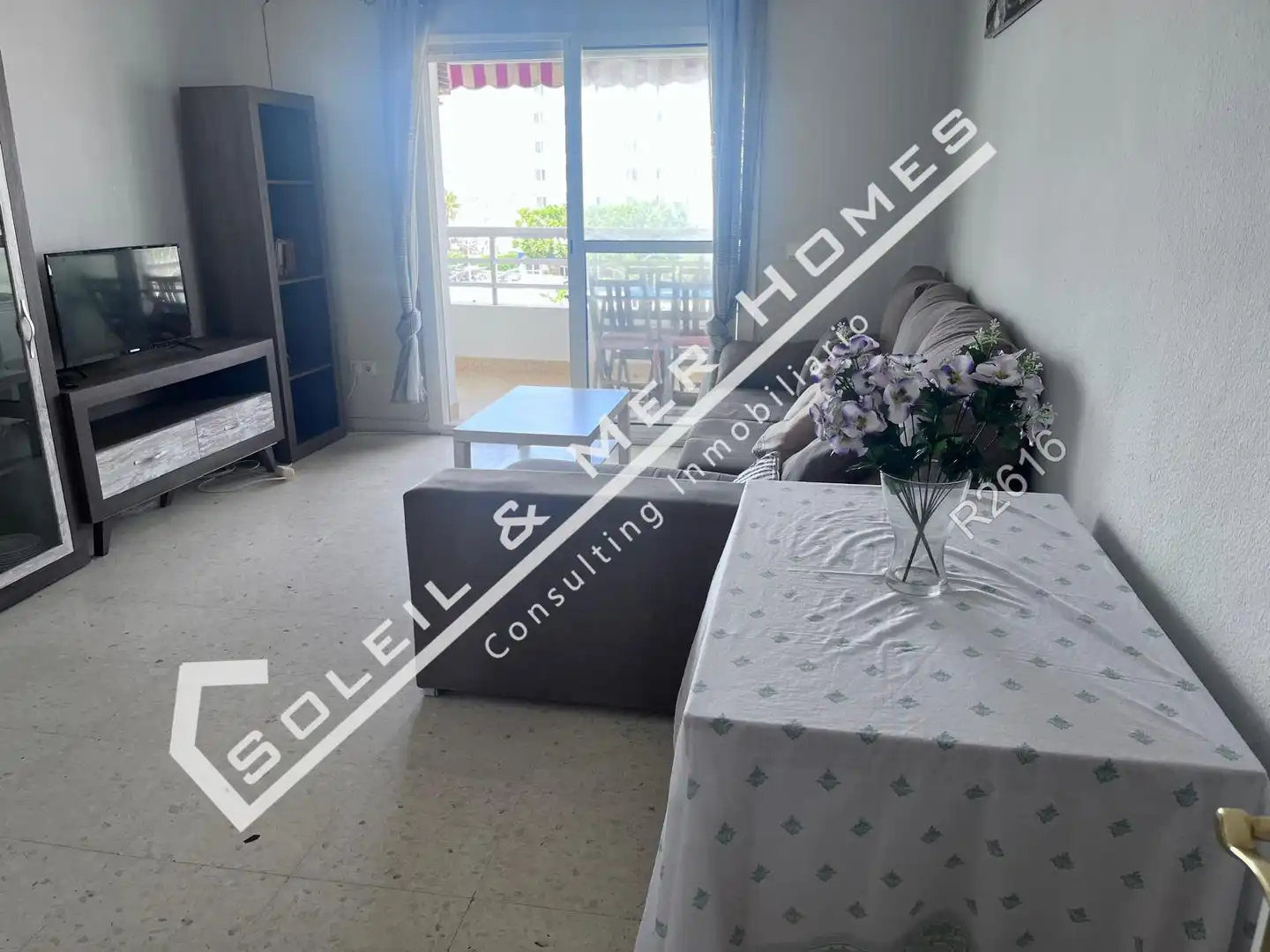 Flat with terrace for sale in Valdelagrana, imagen 4