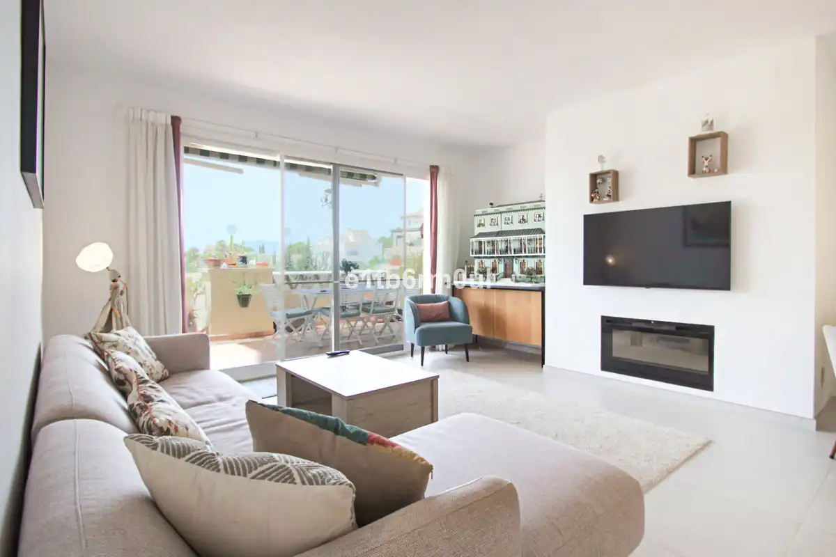 Exterior view of Attic for sale in Marbella  with Air Conditioner