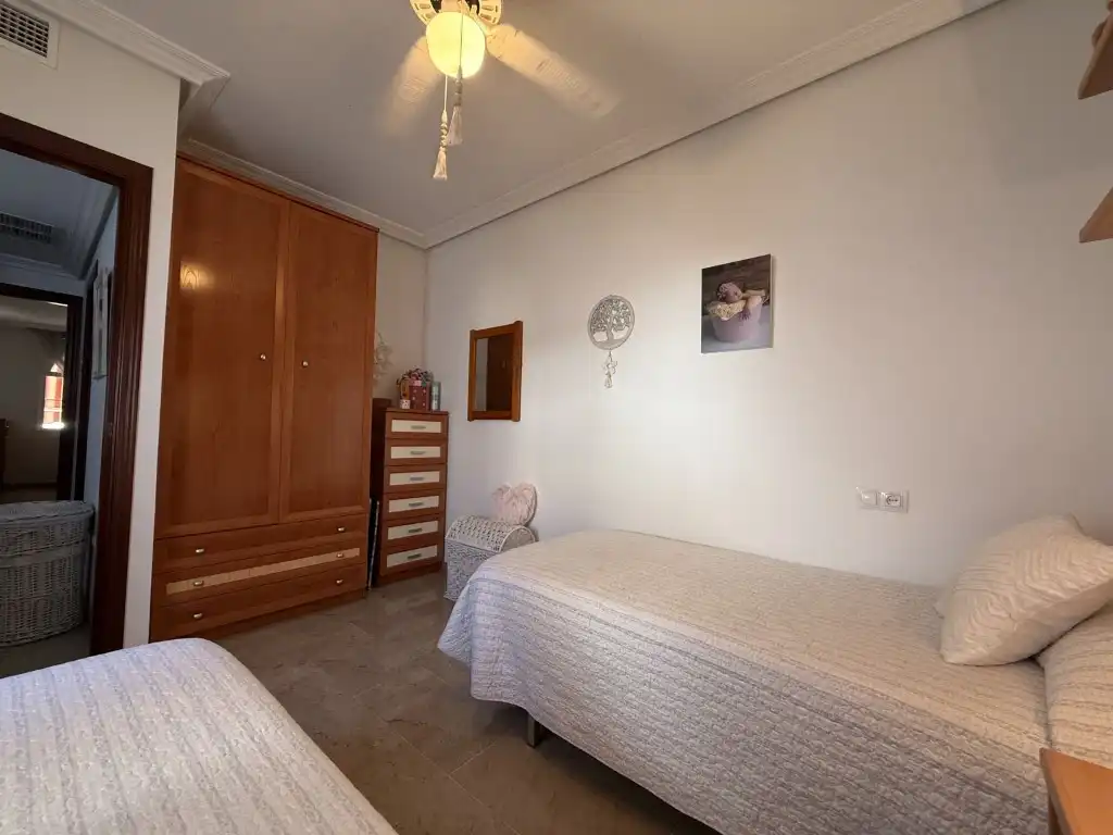 Dormitori de Casa o xalet en venda en Villafranca de Córdoba amb Aire condicionat