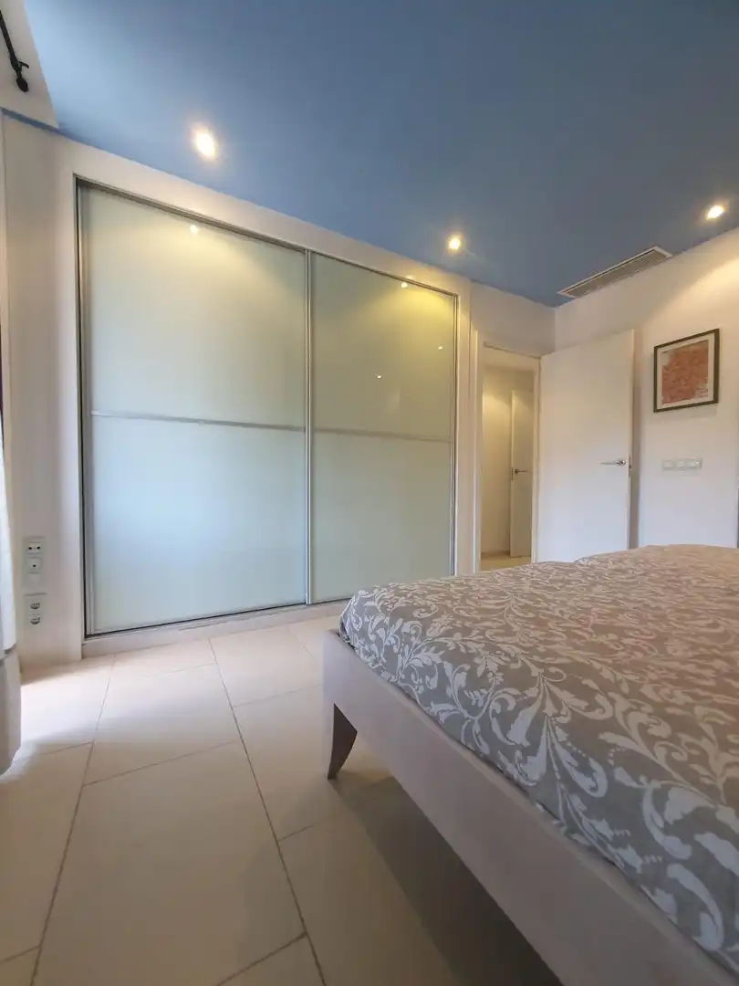 Dormitori de Apartament de lloguer en Arona amb Aire condicionat, Terrassa i Moblat