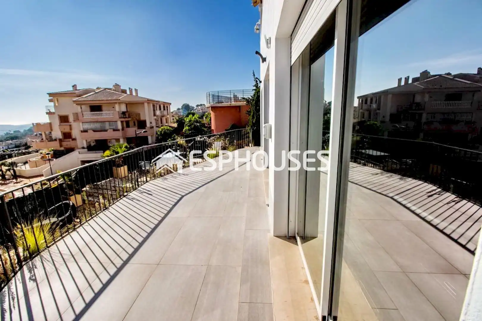 Villa avec terrasse à vendre à Golf Bahía, imagen 5