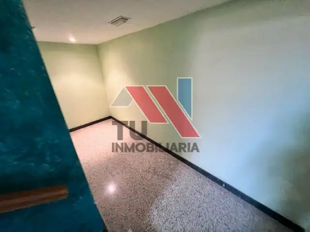 Piso en venta en El Carpio de Tajo con Calefacción, Parquet y Balcón