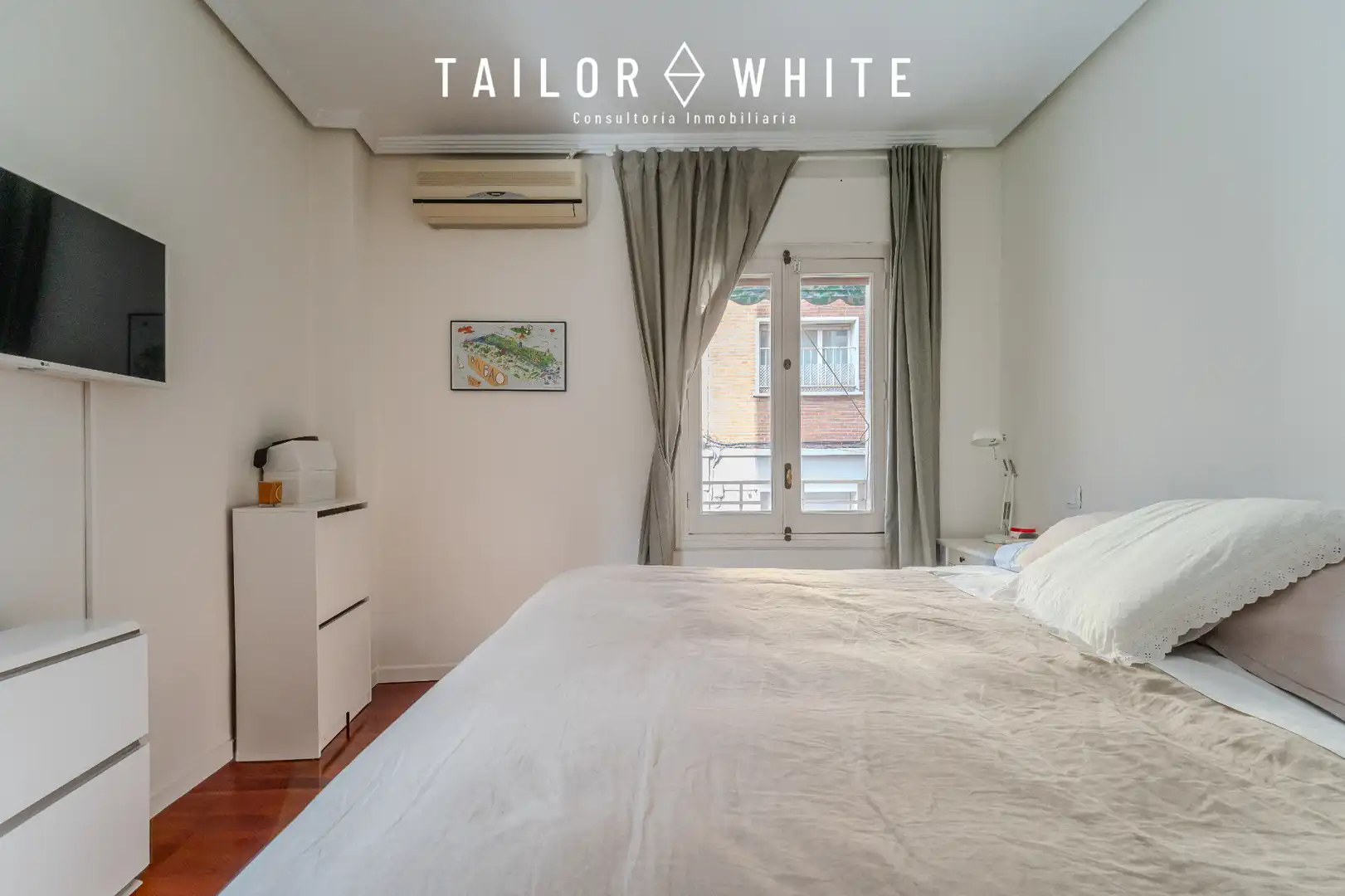 Schlafzimmer von Wohnung zum Verkauf in Madrid mit Klimaanlage