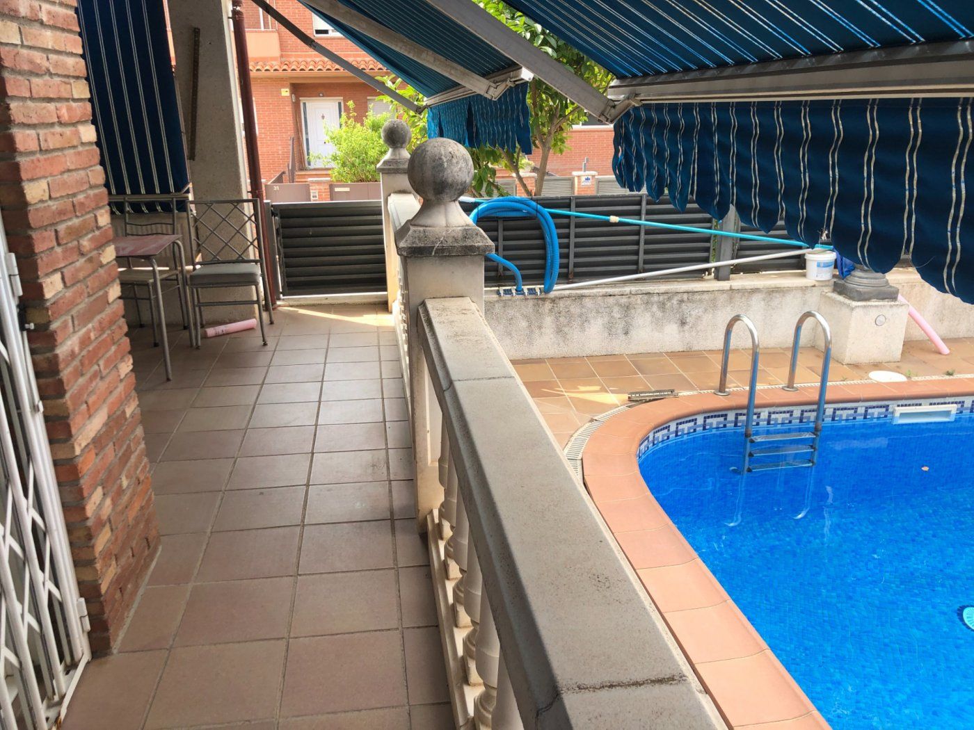 Swimming pool of House or chalet for sale in Martorell  with Air Conditioner, Heating and Private garden