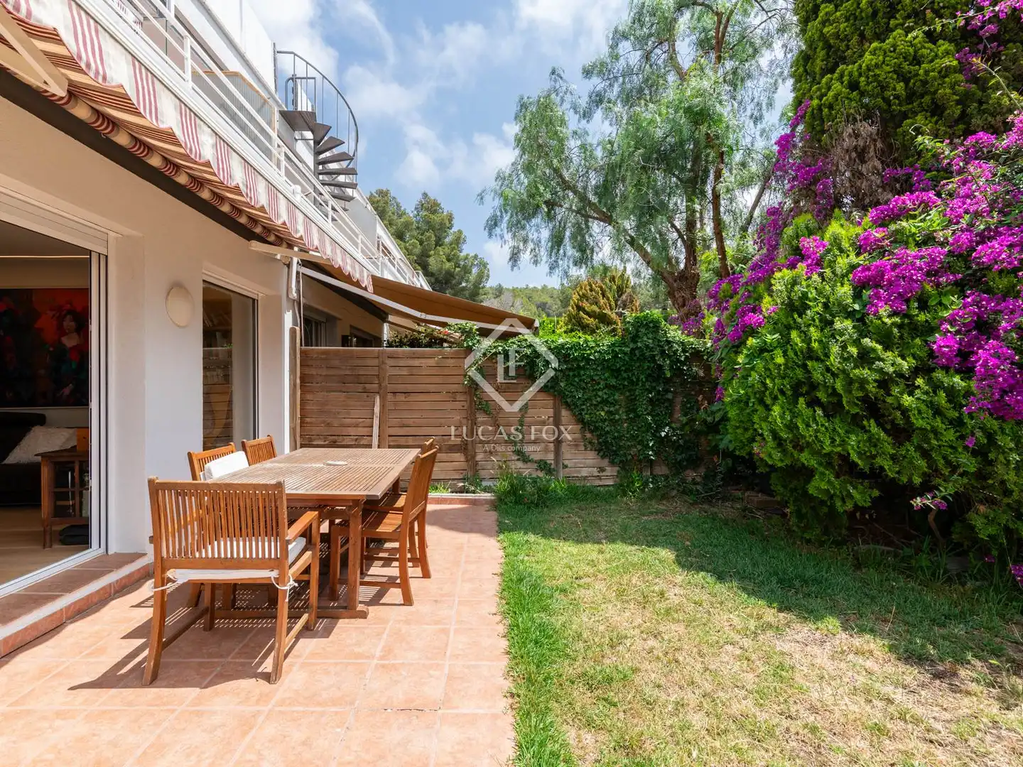 Garden of Houses for sale in Sitges  with Air Conditioner, Private garden and Furnished