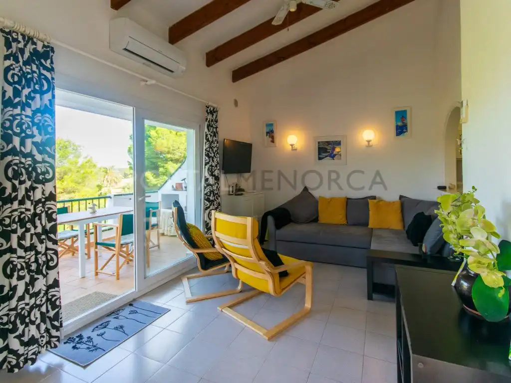 Sala d'estar de Apartament en venda en Es Mercadal amb Aire condicionat, Terrassa i Piscina