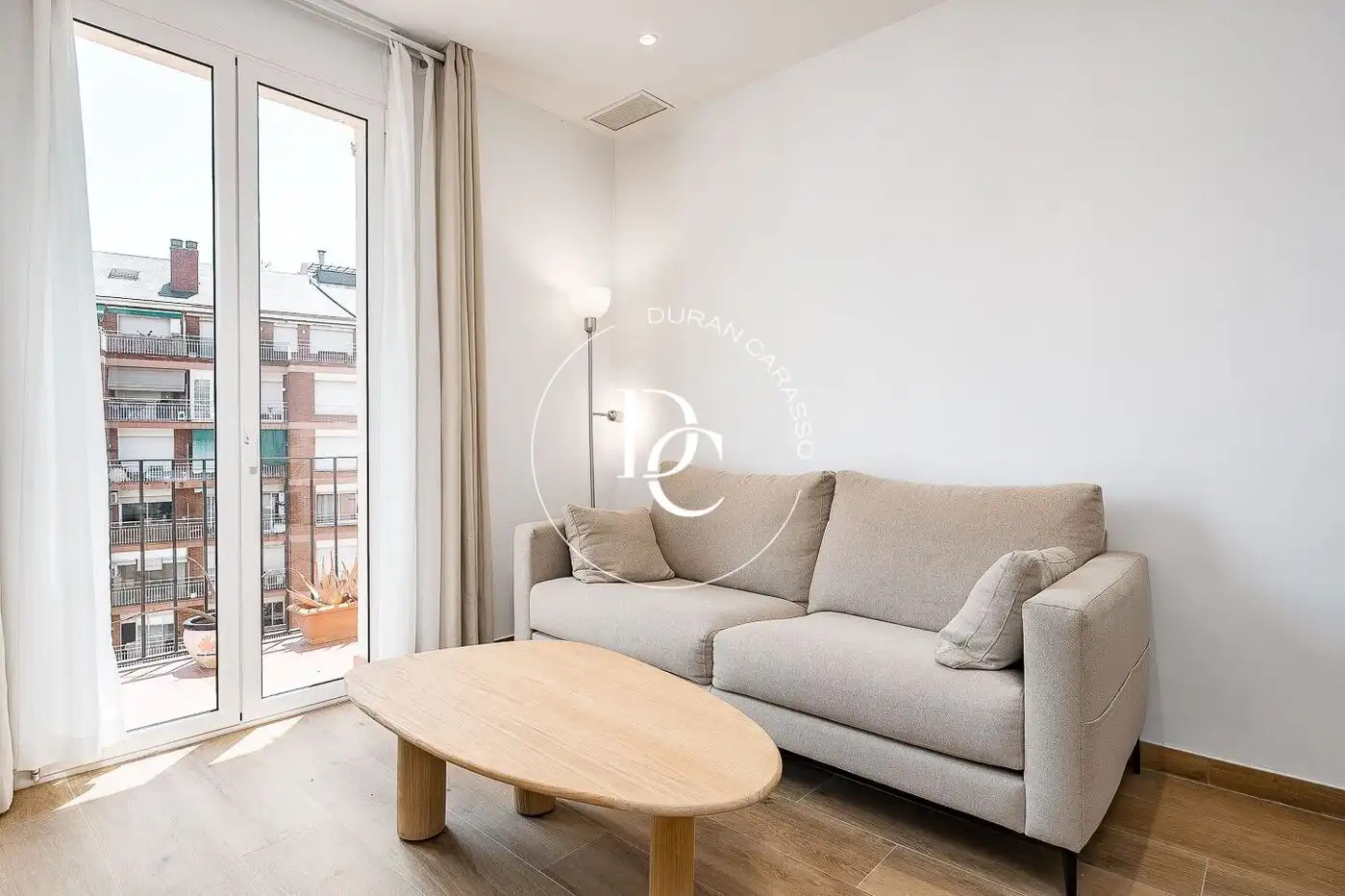 Living room of Flat for sale in Barcelona  with Air Conditioner, Heating and Terrace
