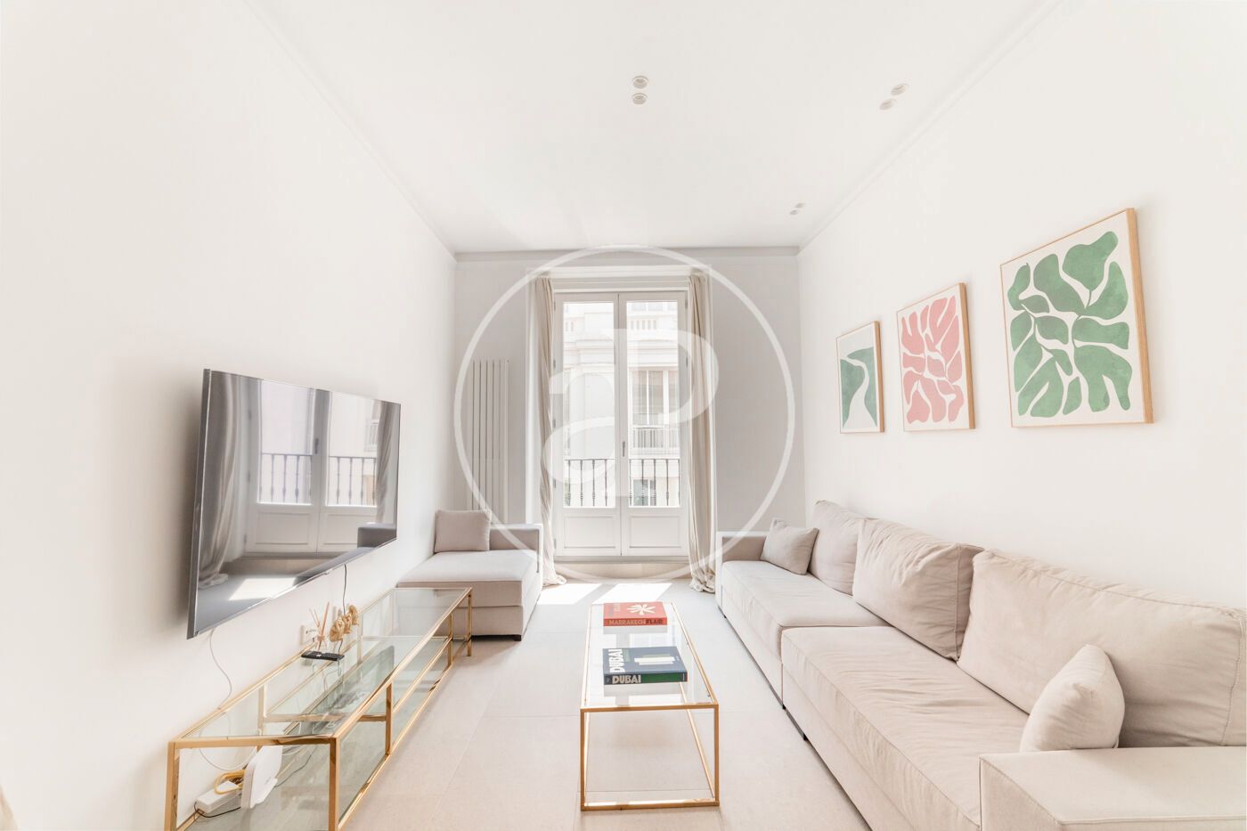 Sala d'estar de Pis de lloguer en  Madrid Capital amb Aire condicionat, Calefacció i Moblat