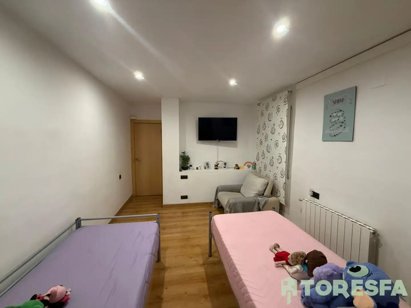 Flat for sale in Gavà  with Air Conditioner, Heating and Balcony