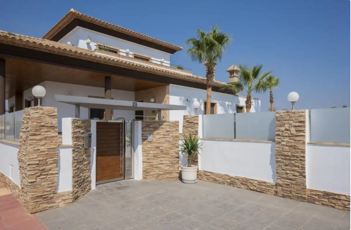 Chalet con piscina en venta en Campo de Murcia, imagen 3