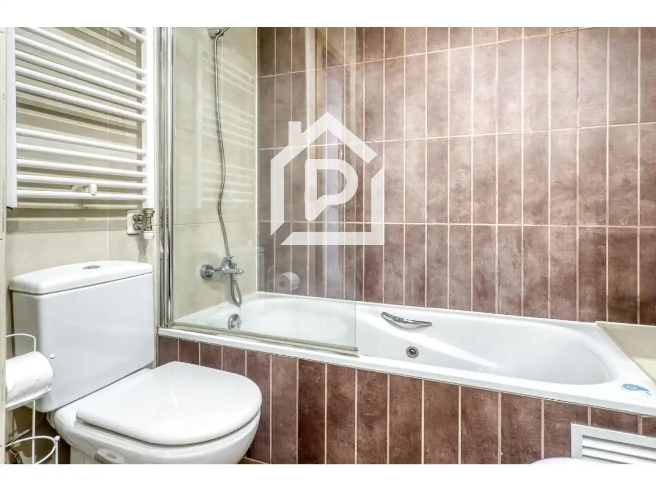 Bathroom of Flat for sale in Centre