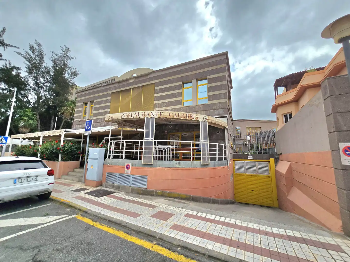 Vista exterior de Garaje en venta en Las Palmas de Gran Canaria