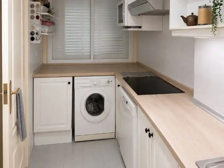 Küche von Wohnungen zum Verkauf in  Madrid Capital