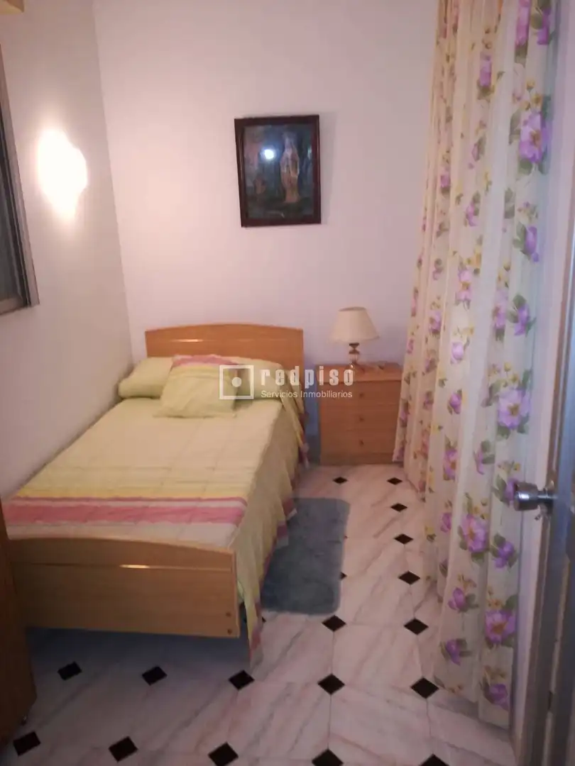 Habitación de Casa o chalet en venta en Palomas con Amueblado