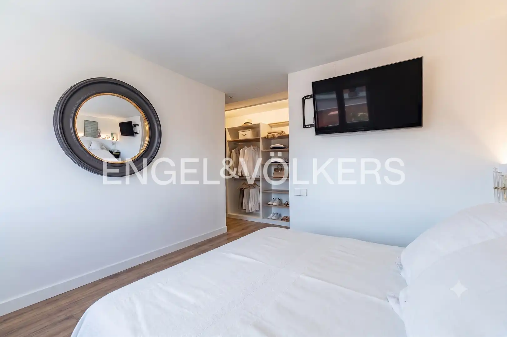 Bedroom of Attic for sale in Sant Cugat del Vallès  with Heating, Parquet flooring and Swimming Pool
