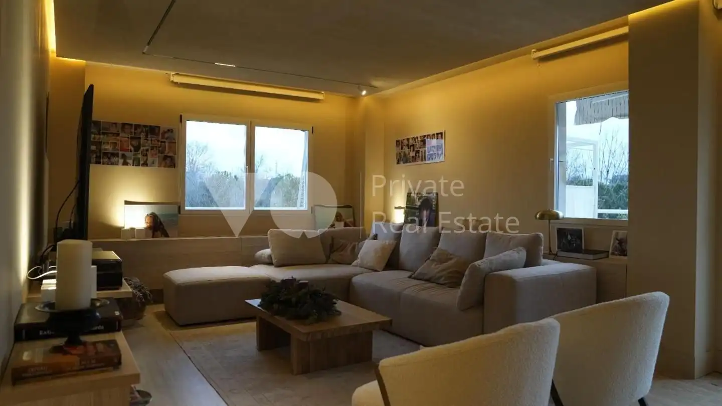 Sala d'estar de Pis en venda en Majadahonda amb Aire condicionat, Calefacció i Terrassa