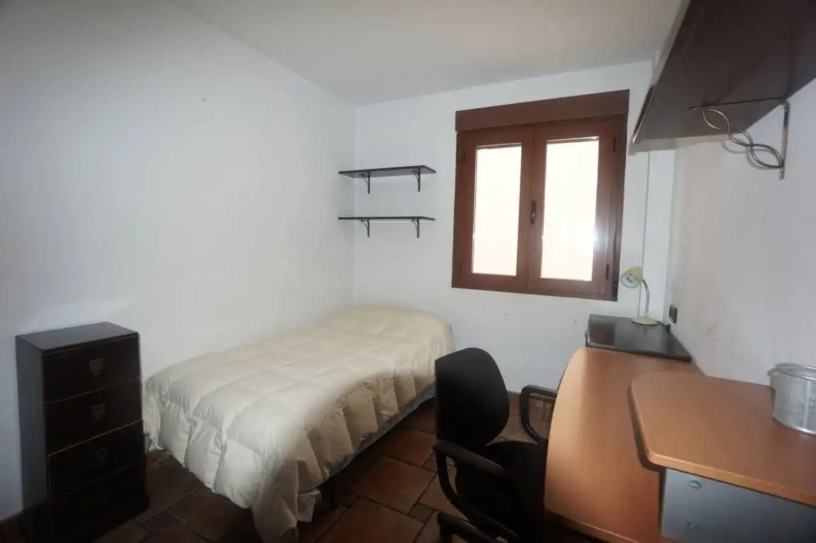 Casa o chalet de alquiler en Calle Calle Verónica de la Magdalena, Centro - Sagrario