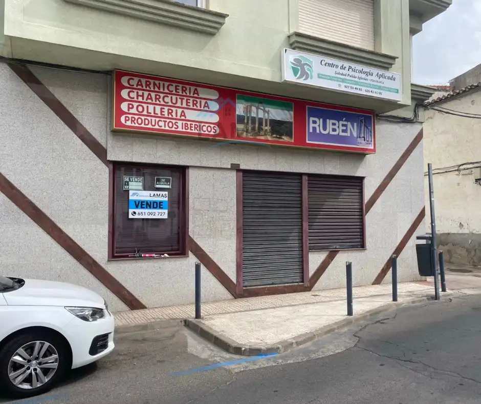 Local commercial à vendre à Calle Gabriel y Galán 52