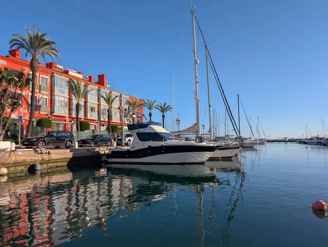 Ático en venta en La Alcaidesa con Aire acondicionado, Calefacción y Jardín privado