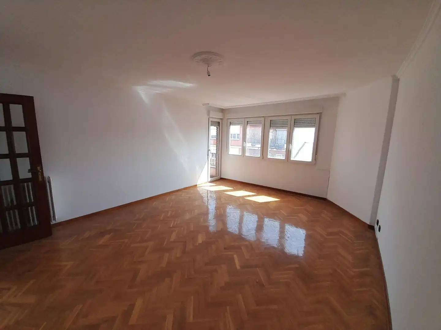 Living room of Flat for sale in Ponferrada  with Heating, Terrace and Storage room