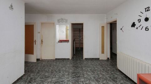 Foto 2 de Piso en venta en C/ Magnolies, La Plana del Pintor, Sabadell