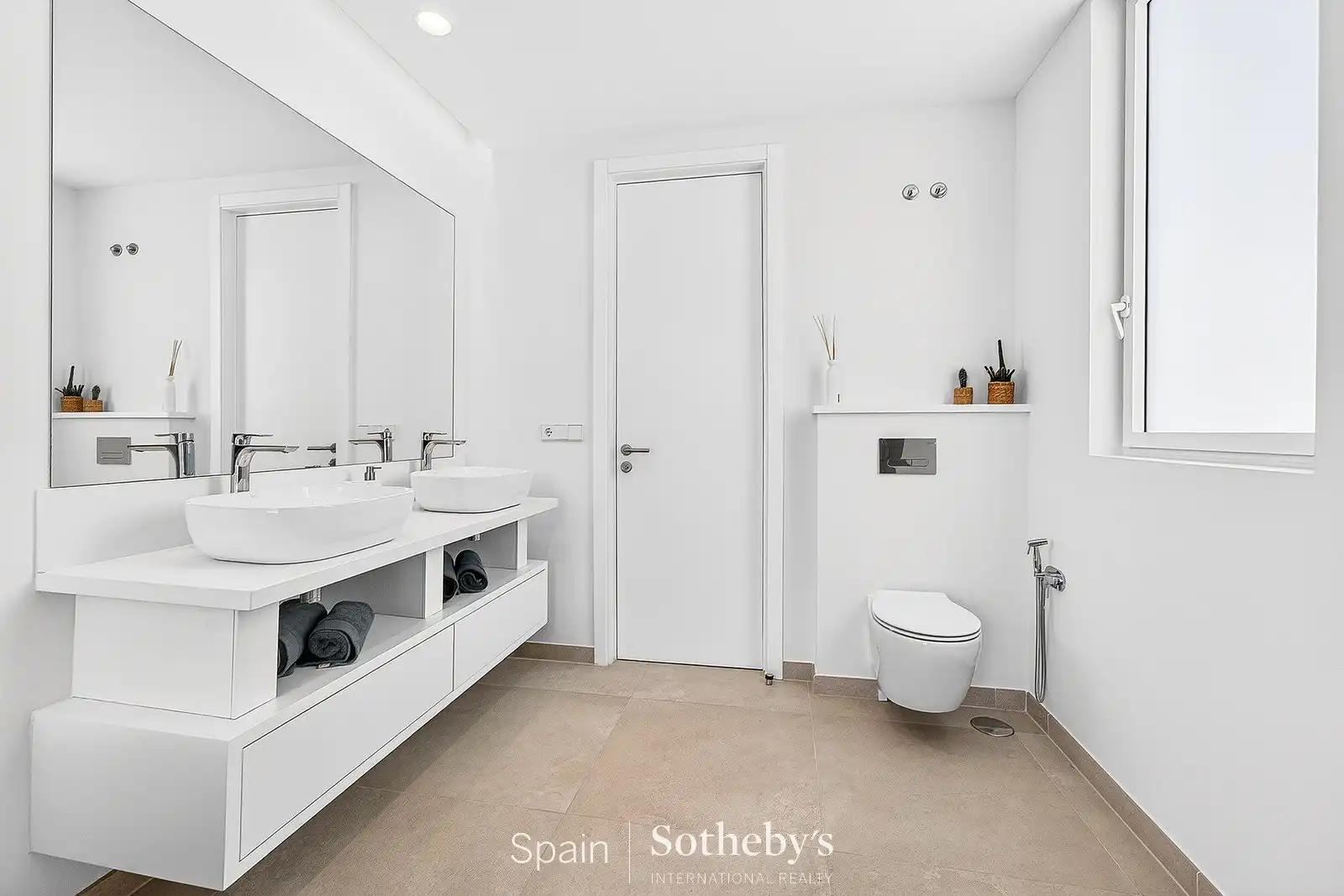 Bathroom of Houses for sale in Adeje  with Air Conditioner, Heating and Terrace