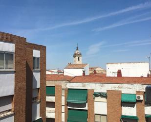 Vista exterior de Pis de lloguer en Ciudad Real Capital amb Aire condicionat, Calefacció i Terrassa