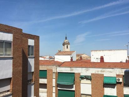 Vista exterior de Pis de lloguer en Ciudad Real Capital amb Aire condicionat, Calefacció i Terrassa