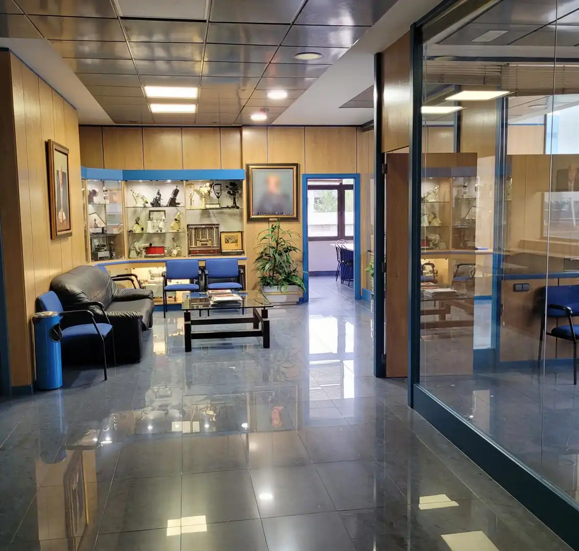 Business premises to rent in Calle de María Tubau, imagen 4