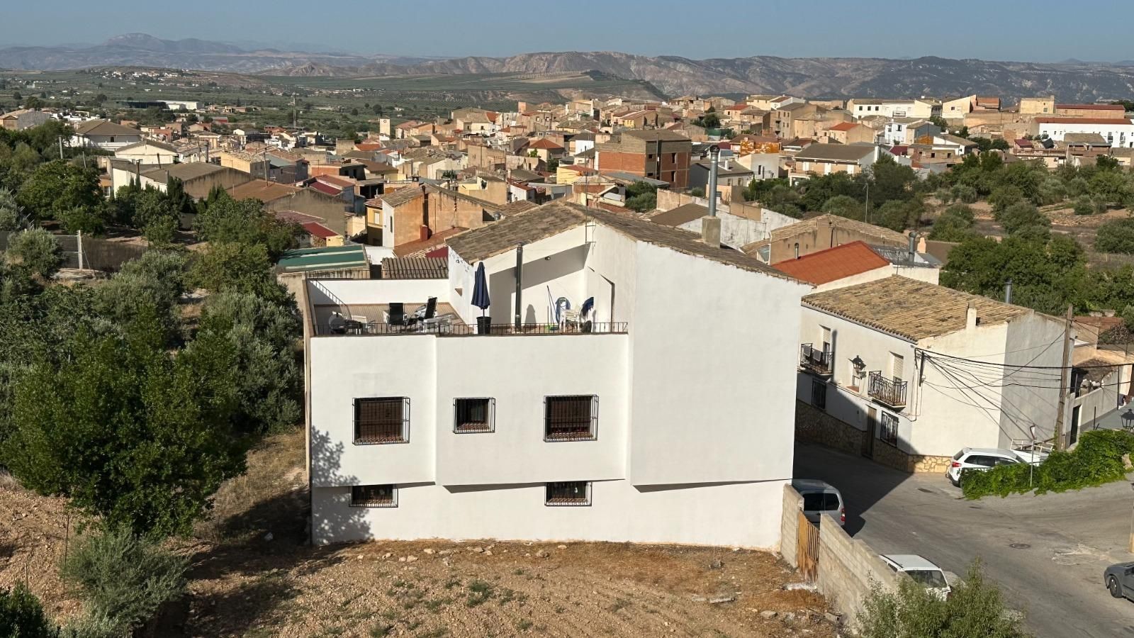 House or chalet for sale in Pozo Alcón