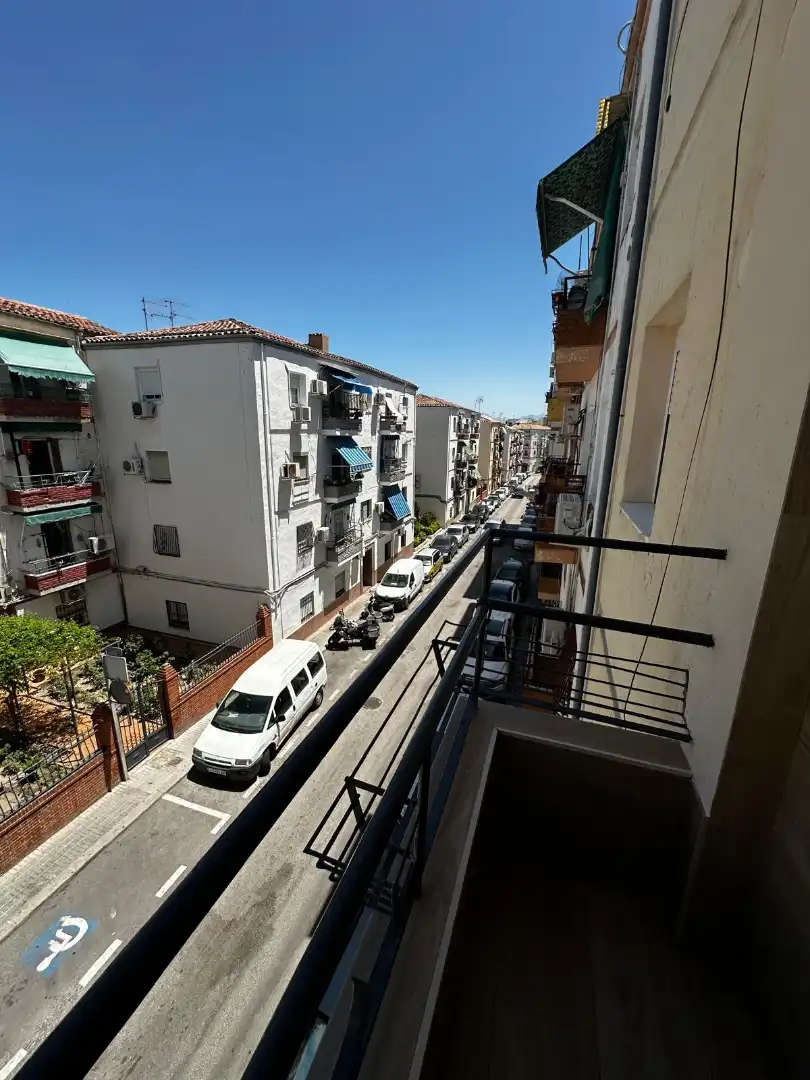 Pis de lloguer a Calle Segovia, 18, Peñamefecit - Avda Barcelona