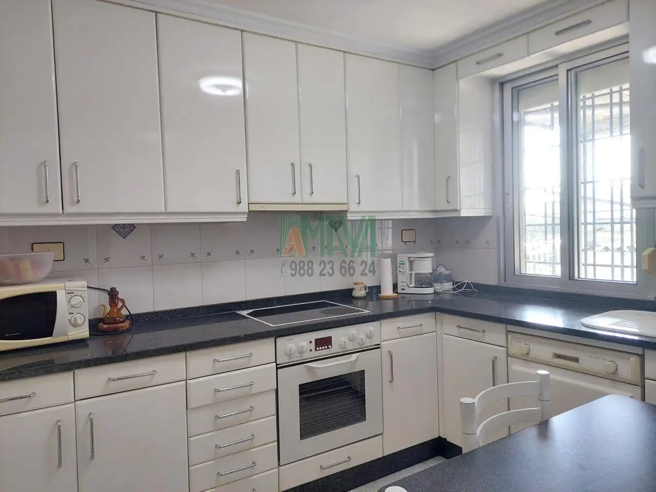 Kitchen of Houses for sale in Ourense Capital   with Heating, Private garden and Terrace