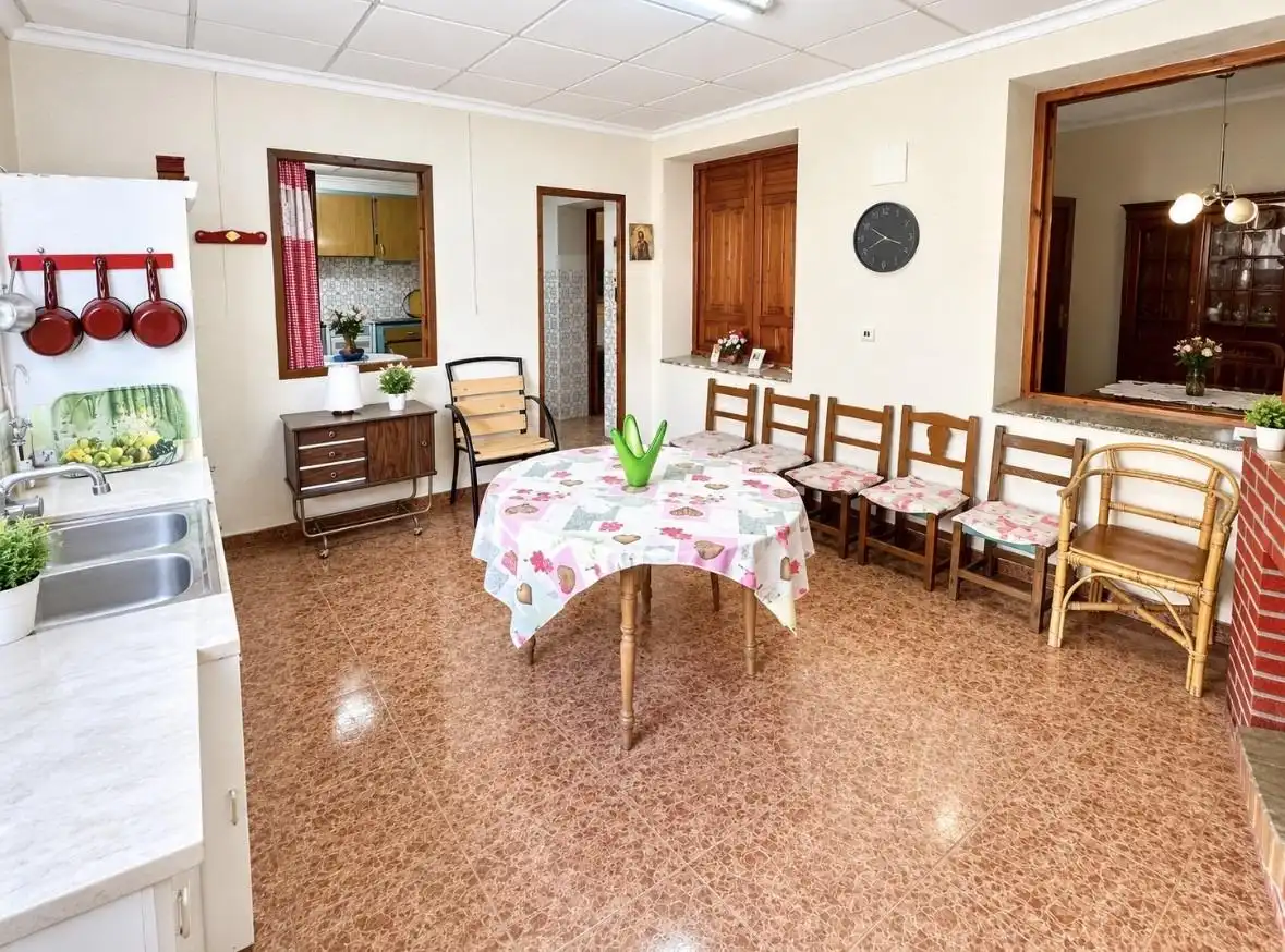Menjador de Casa o xalet en venda en Orihuela amb Aire condicionat