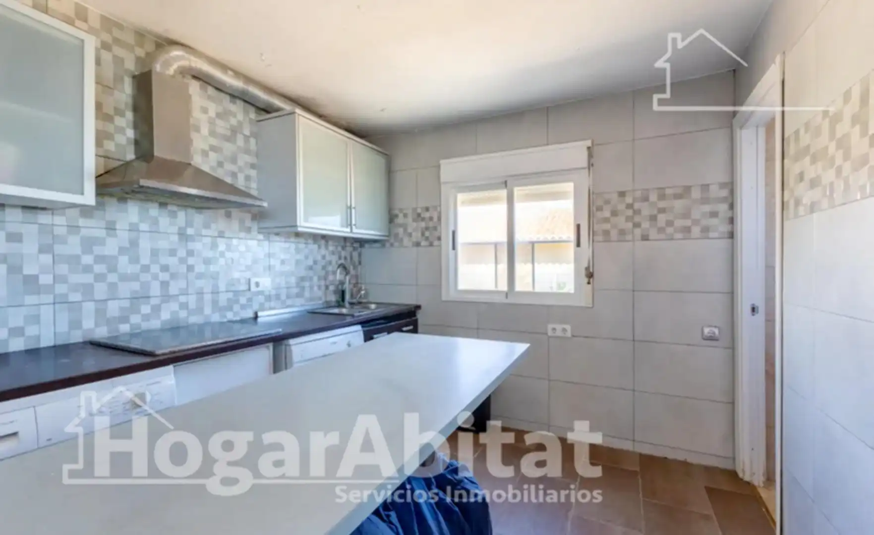 Cuina de Casa o xalet en venda en Sueca amb Calefacció, Terrassa i Traster