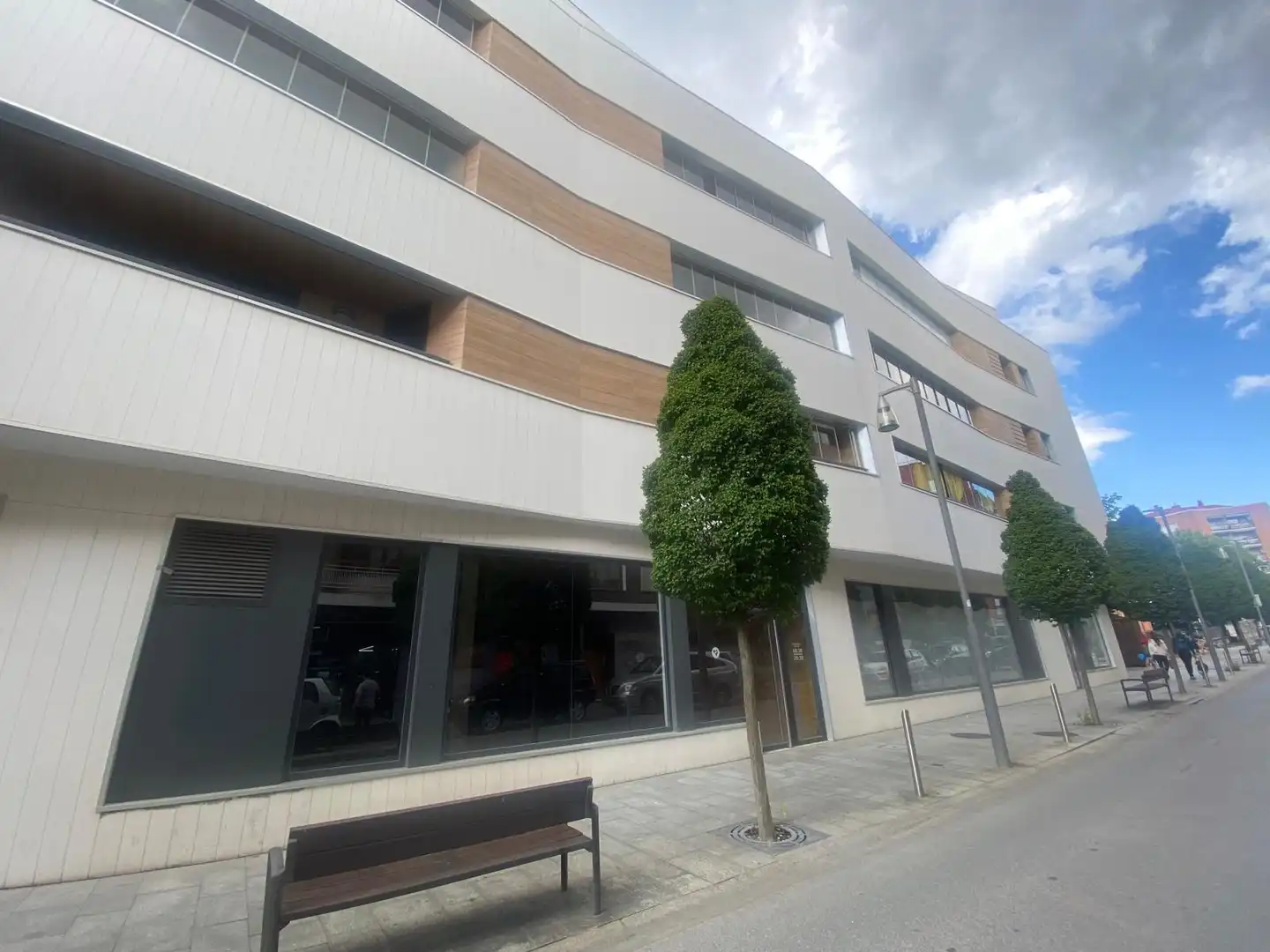 Local comercial de lloguer a Montevideo Etorbidea