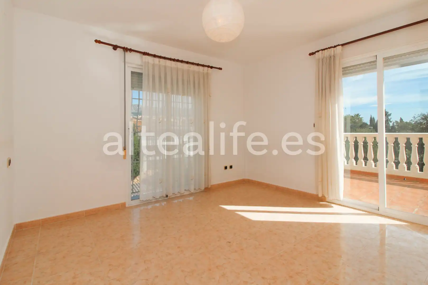 Schlafzimmer von Haus oder Chalet zum Verkauf in La Nucia mit Privatgarten, Terrasse und Abstellraum