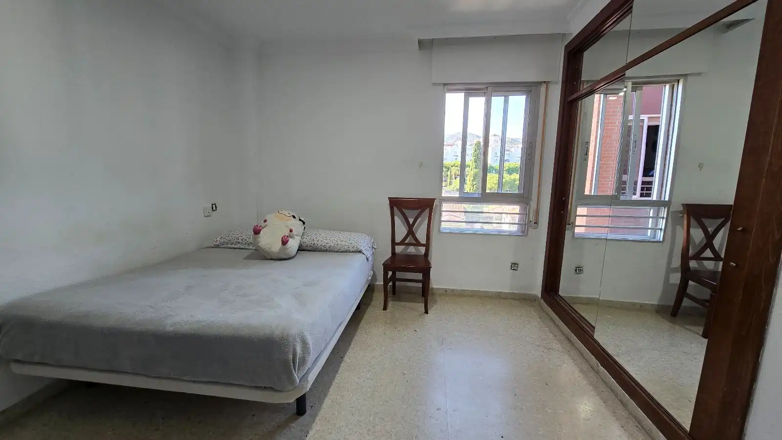 Habitación de Piso en venta en Benalmádena con Aire acondicionado, Terraza y Amueblado