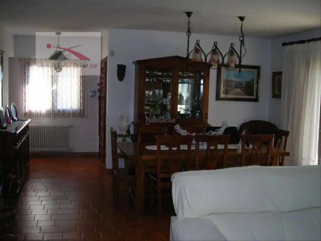 House with pool for sale in Canyelles, imagen 9